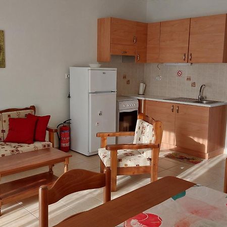 Giannos Apartments Agia Efimia Eksteriør bilde
