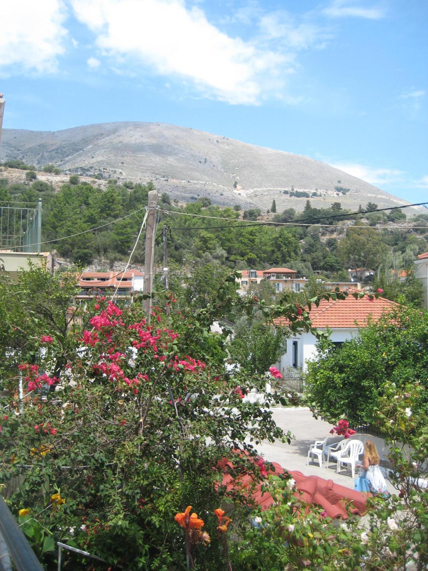 Giannos Apartments Agia Efimia Eksteriør bilde