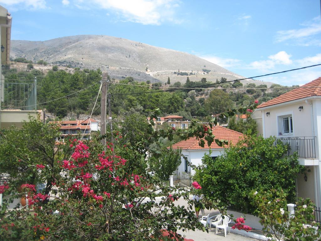 Giannos Apartments Agia Efimia Eksteriør bilde