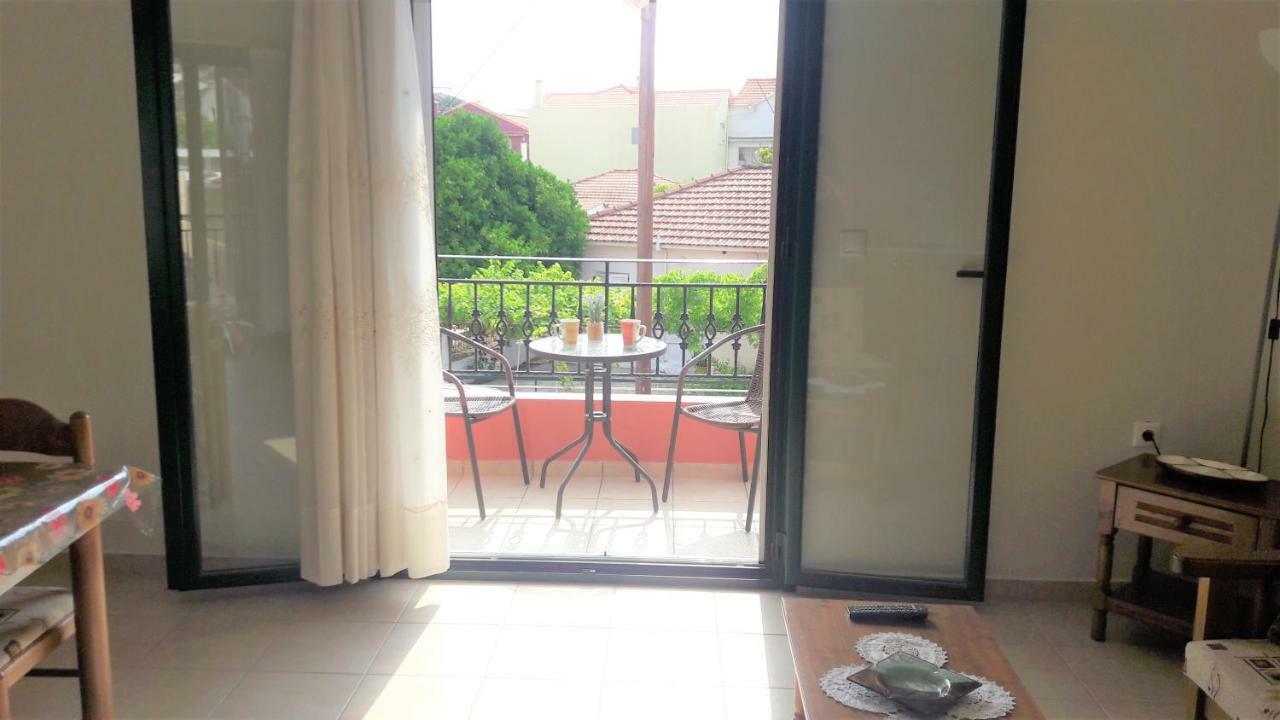 Giannos Apartments Agia Efimia Eksteriør bilde