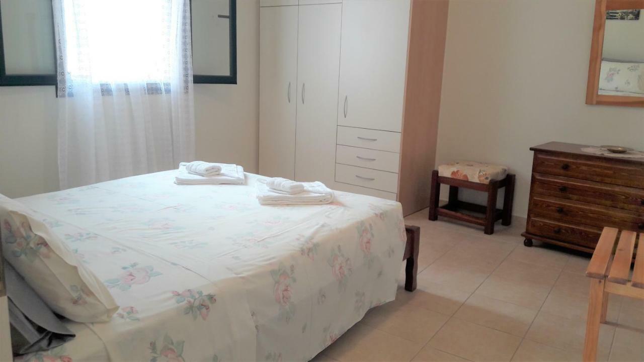 Giannos Apartments Agia Efimia Eksteriør bilde